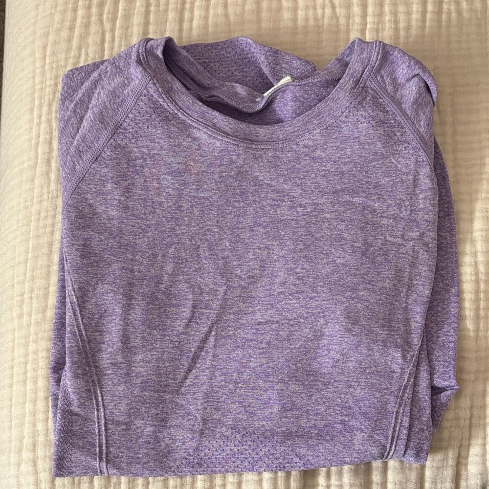 Purple short sleeve workout tee